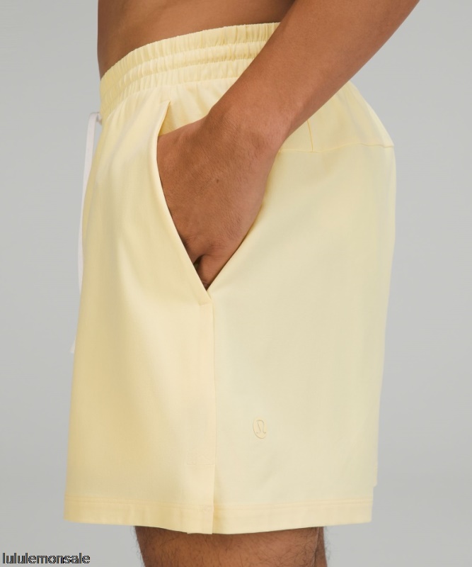 Lululemon Deutschland DELULU951 | Pool Short 5 Nur Online Caprese Gelb